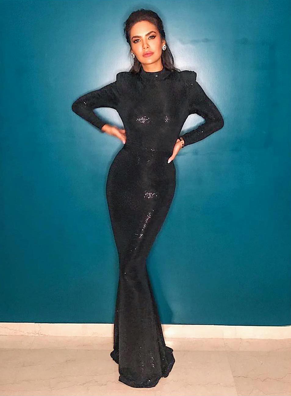 Esha gupta16may2020